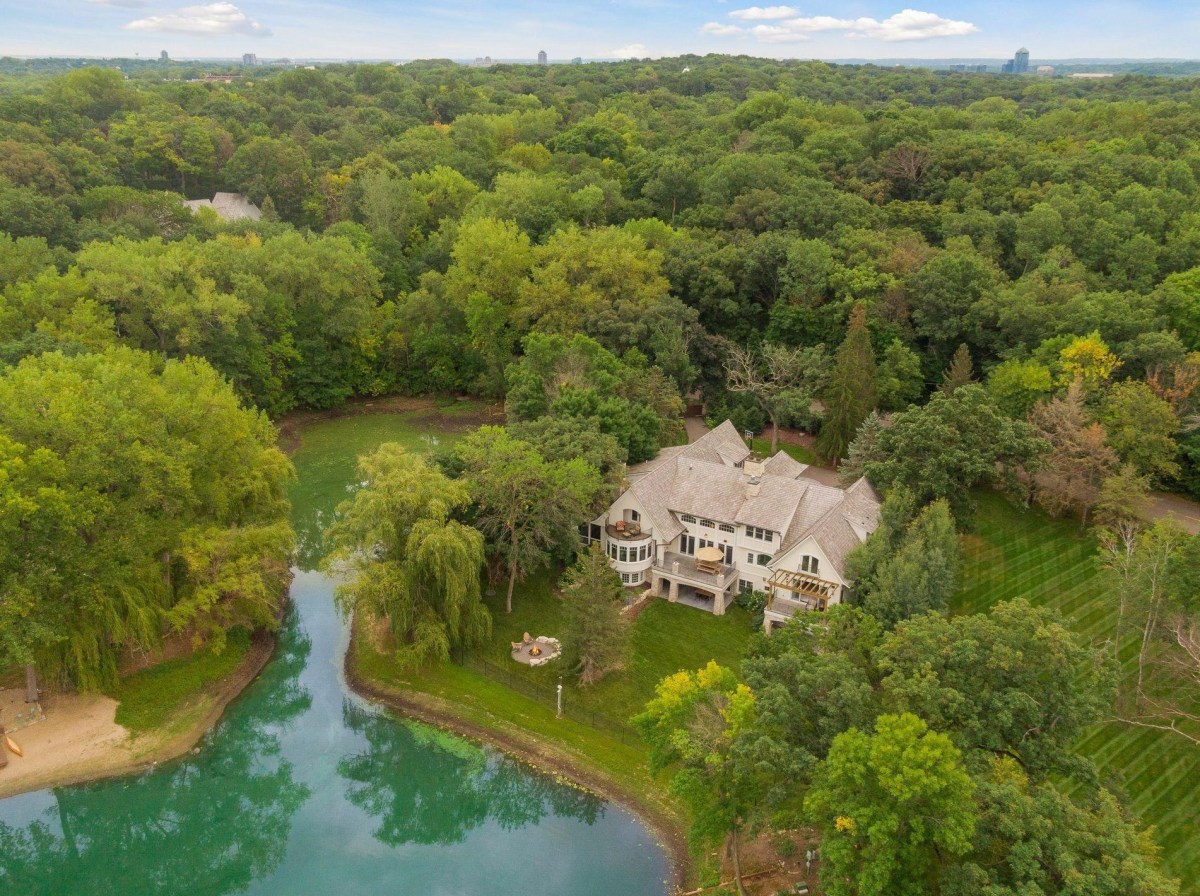 Live Like A MN Hockey Player - Ex Wild Players Houses For Sale