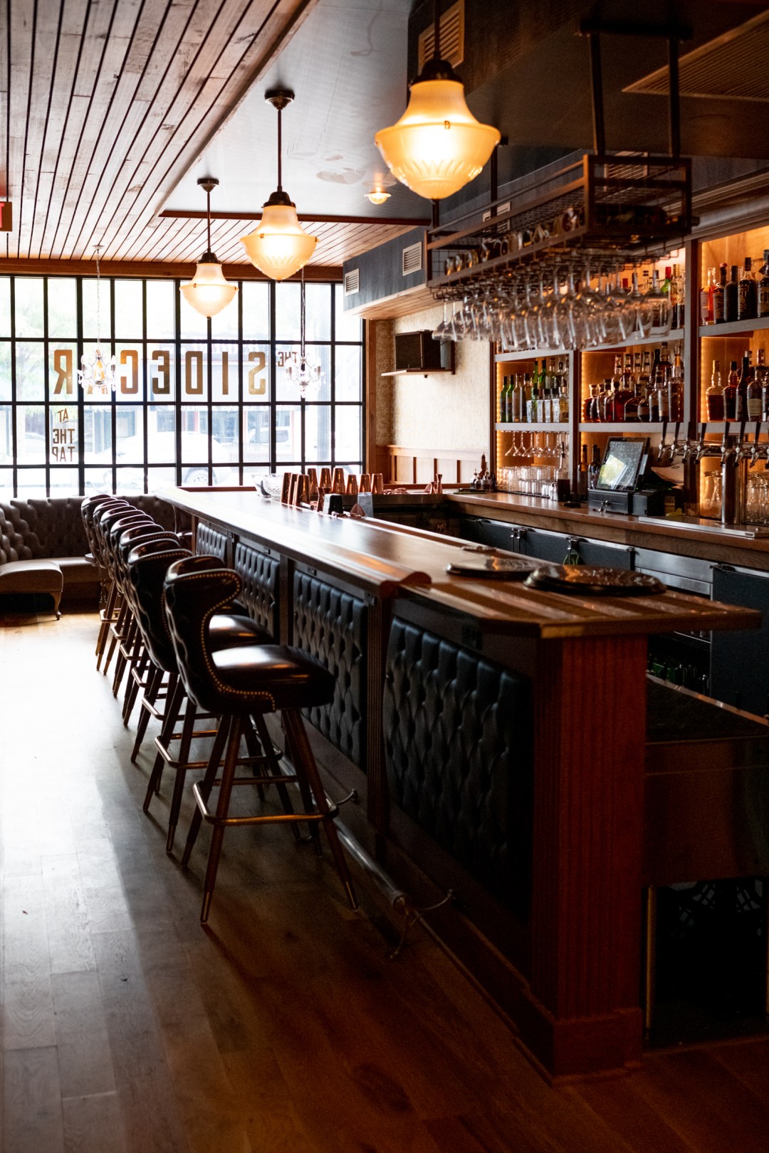 A Swanky Cocktail Lounge Just Opened at 48th & Chicago Racket