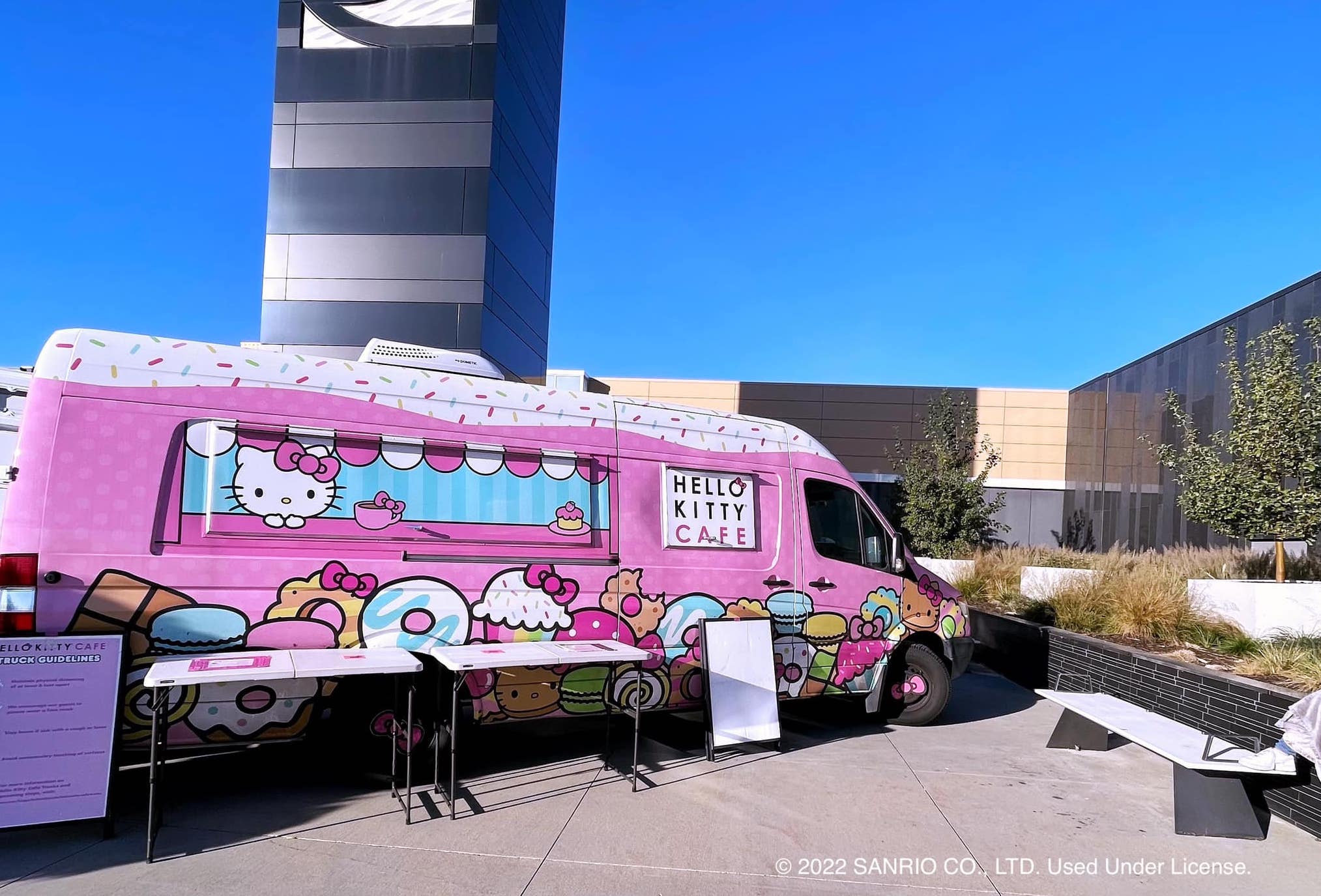 River Park Square  Hello Kitty Cafe Truck