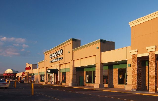 What Should We Do With Har Mar Mall? - Racket