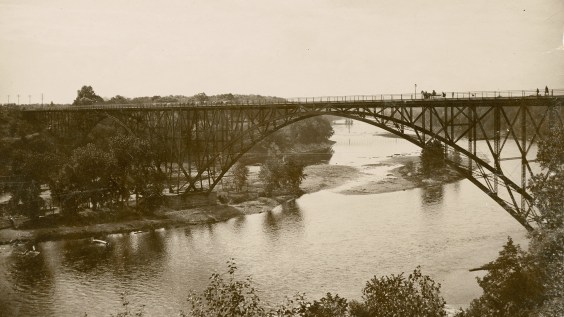 Draining the Mississippi River Gorge: Will We Find Trash or Treasures?